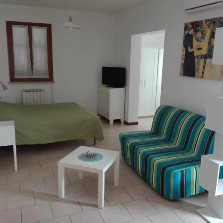 B&b-country House-appartamenti Ai Cipressi Bed & Breakfast