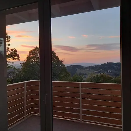 ベッド・アンド・ブレックファスト Country House-b&b-appartamenti Ai Cipressi