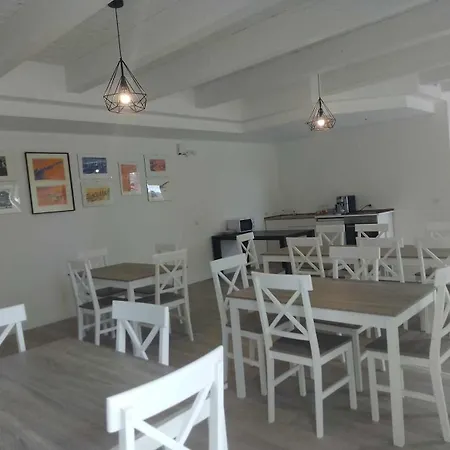Country House-b&b-appartamenti Ai Cipressi Bed and breakfast