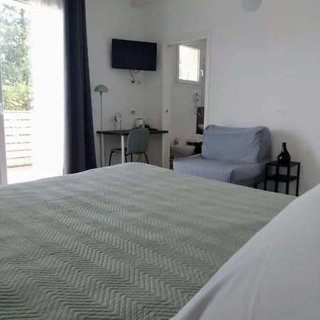 Country House-b&b-appartamenti Ai Cipressi 3* 乌尔比诺