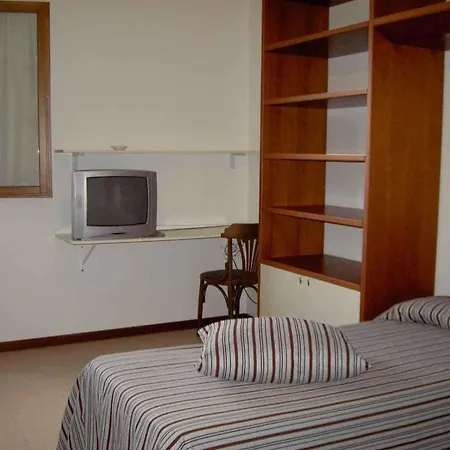 住宿加早餐酒店 Country House-b&b-appartamenti Ai Cipressi 乌尔比诺