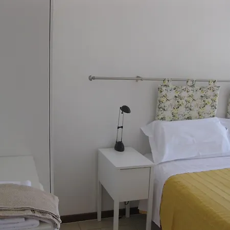 Country House-b&b-appartamenti Ai Cipressi * ウルビーノ