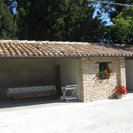 Bed & Breakfast B&b-country House-appartamenti Ai Cipressi Urbino