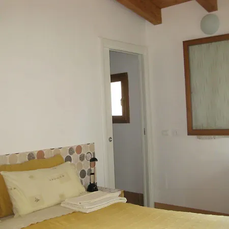 ベッド・アンド・ブレックファスト Country House-b&b-appartamenti Ai Cipressi *