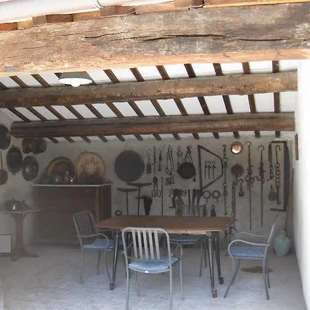 B&b-country House-appartamenti Ai Cipressi